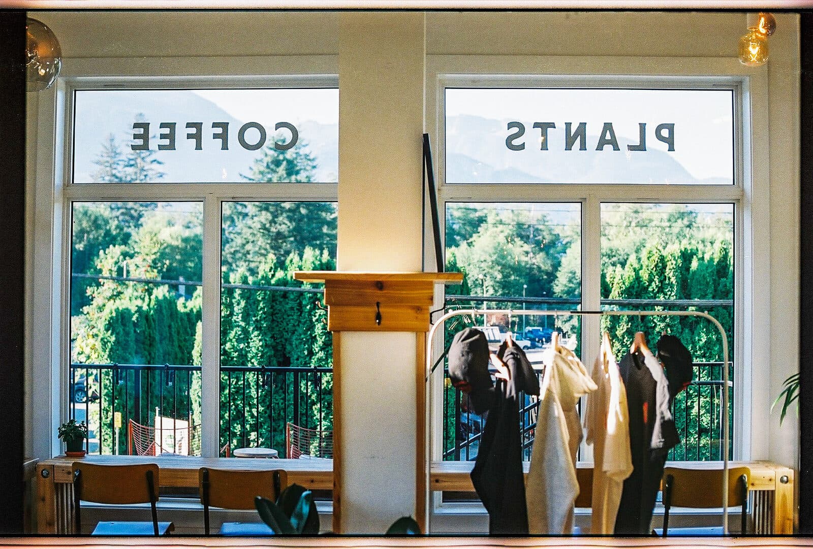 Wonderlands | Coffee & Plants